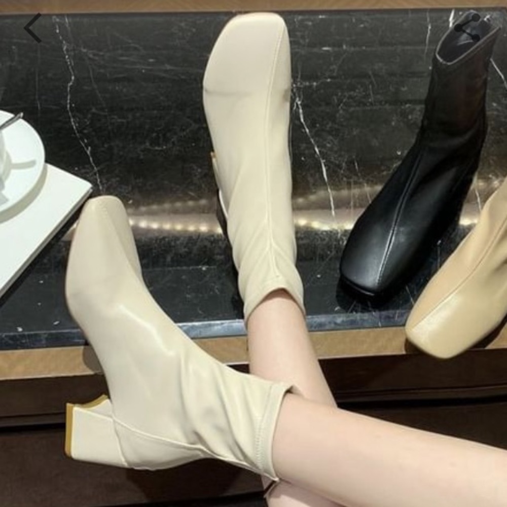 Yesstyle Block-Heel Square Toe Ankle Boots in White